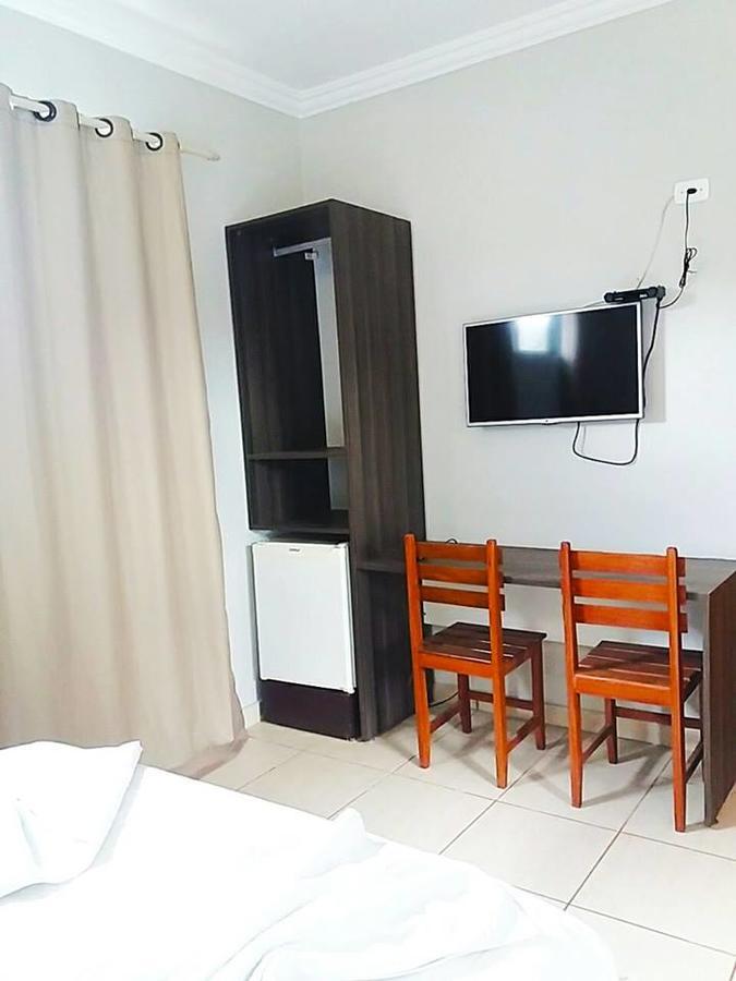 Hotel Casa Verde Vila Rica ภายนอก รูปภาพ
